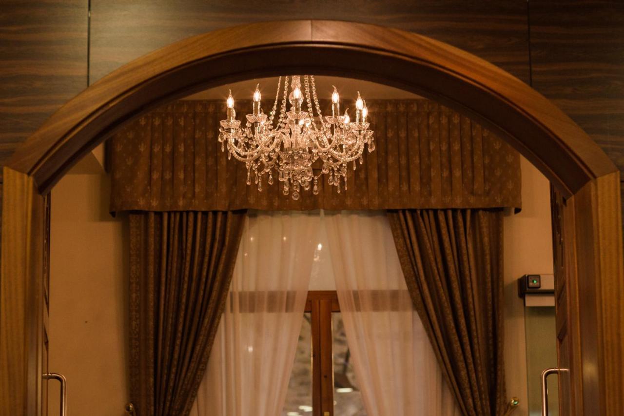 Hotel, H De L'Anton Batea Экстерьер фото